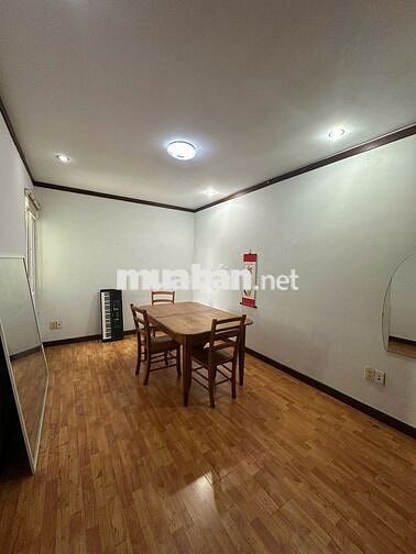 Cần bán căn hộ chung cư Quốc Cường Gia Lai 1, 3PN nhà rộng,view thoáng