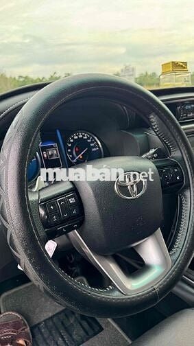 Toyota Fortuner 2.4G 4x2 AT 2021 1 chủ giá tốt