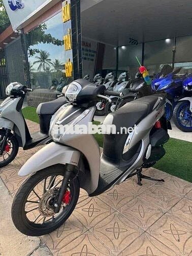 Honda SH Mode 2024 Bạc 1.376 km