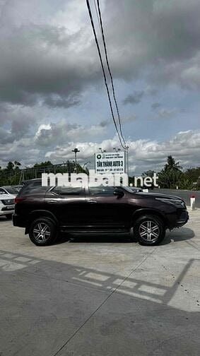 Toyota Fortuner 2.4G 4x2 AT 2021 1 chủ giá tốt