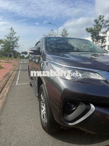 Toyota Fortuner 2017 Xám Số sàn