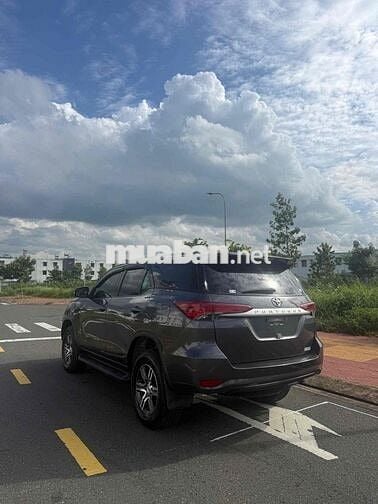 Toyota Fortuner 2017 Xám Số sàn