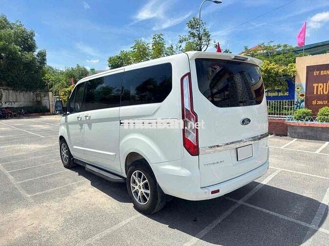 Ford Tourneo Titanium 2.0 AT 2021 Trắng 92000 km