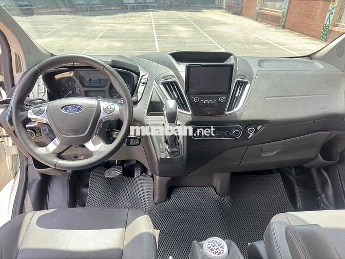 Ford Tourneo Titanium 2.0 AT 2021 Trắng 92000 km