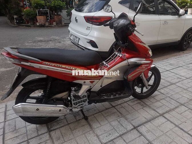 Honda Air Blade 2010 màu Đỏ bstp