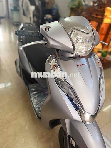 Honda Lead 2024 Bạc