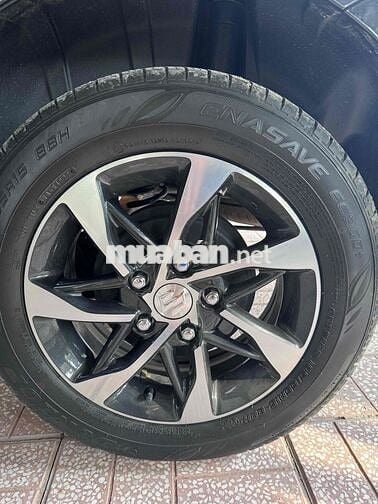Suzuki Ertiga Hybrid cọp tự động đăng ký 6/2024