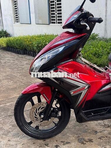 Honda Air Blade 2015 Đỏ đen phom bỏ mẫu