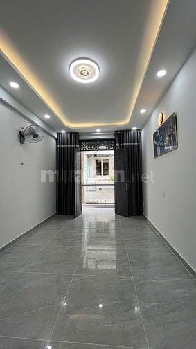 Bán Nhà Hẽm 4m, ĐƯỜNG NGUYỄN TIỂU LA 29m2 - 5TẦNG,8,3 TỶ/TL,P8.Q10
