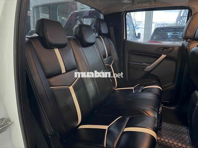 Ford Ranger 2021 2.2L XLS 4x2 AT Trắng