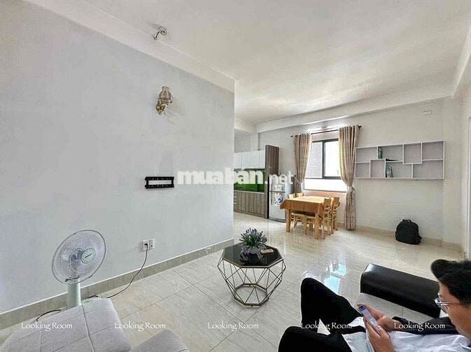 Căn 2PN Siêu rộng 70m2, Full nội thất, Lạc Long Quân, Khu giáp Quận 10