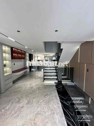 Mở Bán Căn Nhà Mặt Phố Kinh Doanh Buôn Bán Ngay Trung Tâm