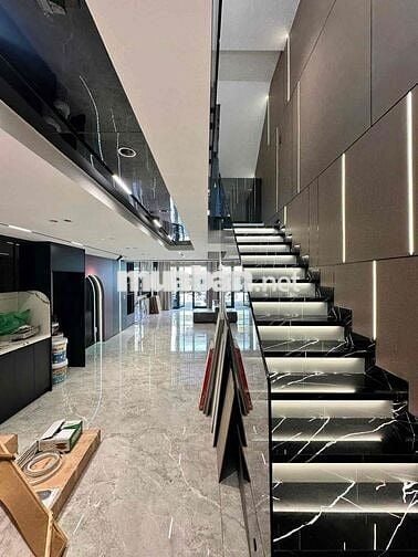 Mở Bán Căn Nhà Mặt Phố Kinh Doanh Buôn Bán Ngay Trung Tâm