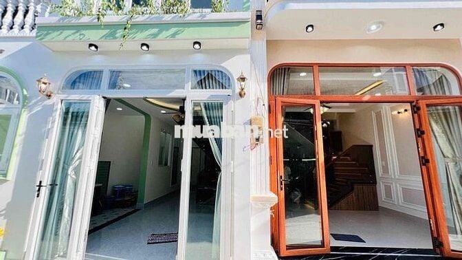 Nhà Đúc 2 Tầng 3PN Giáp Q12 – Xe Hơi Tận Nhà – Nhỉnh 1 Tỷ