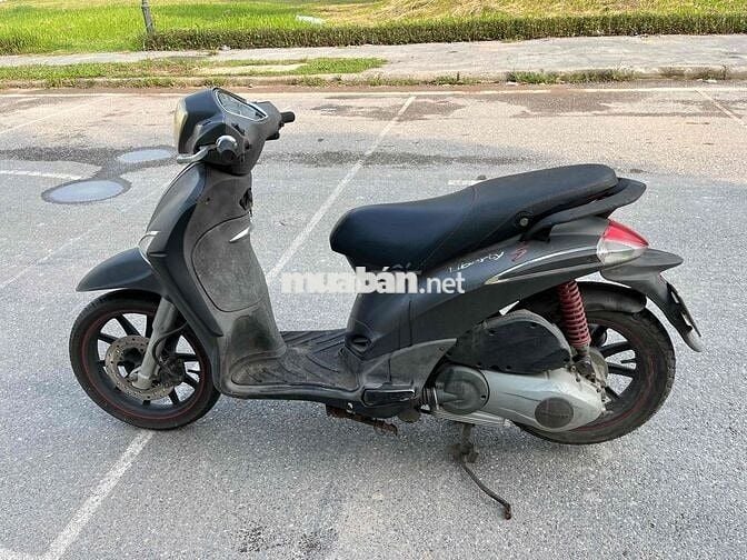 Piaggio Liberty 3V i.e. Đen