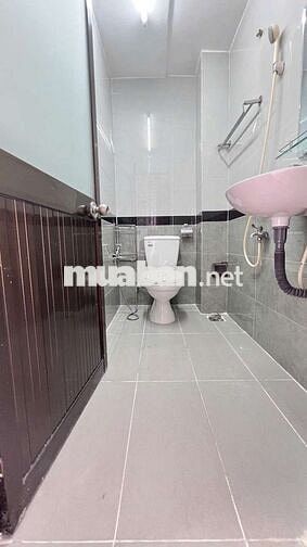 CHO THUÊ NHÀ MẶT TIỀN ĐƯỜNG TRƯỜNG SA VIEW KÊNH NHIÊU LỘC