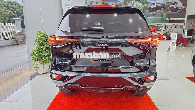 Isuzu Mu-X Prestige 7 chỗ Tự động máy dầu