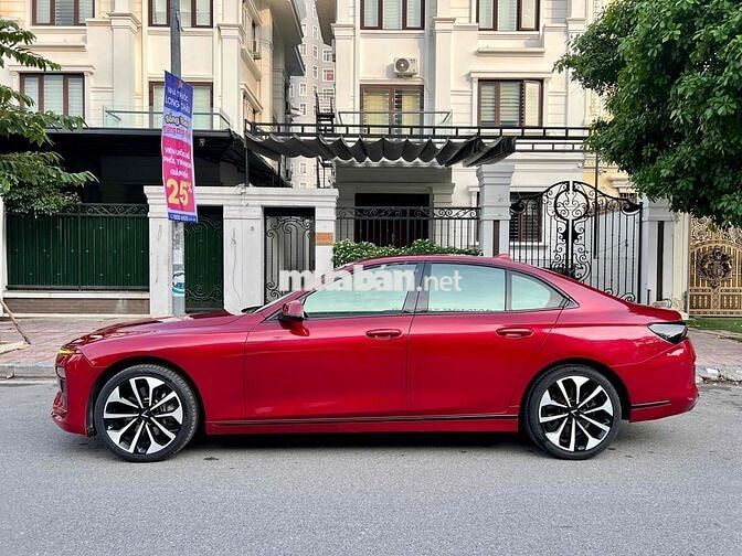 VinFast Lux A Base 2021 Đỏ 56000 km