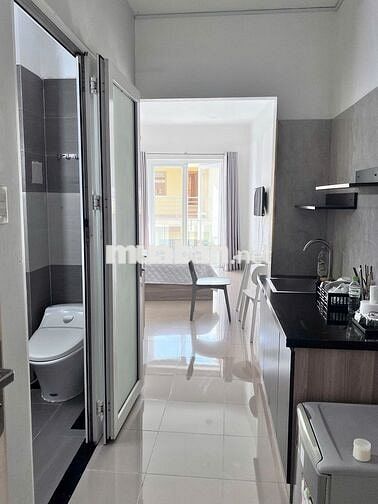 Cho thuê phòng dài hạn 8tr500 studio size 30m2