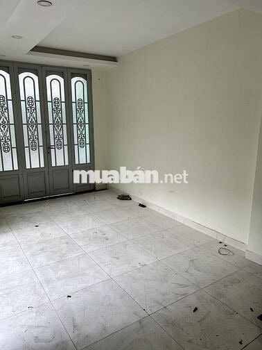 Cho Thuê Nhà Trần Văn Quang - Tân Bình 2 Phòng ngủ Tollet riêng