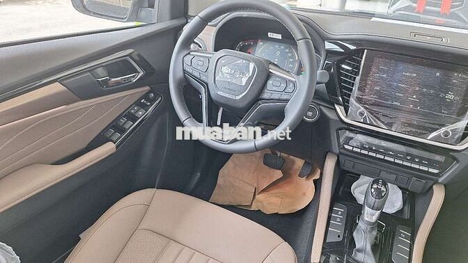 Isuzu Mu-X Prestige 7 chỗ Tự động máy dầu