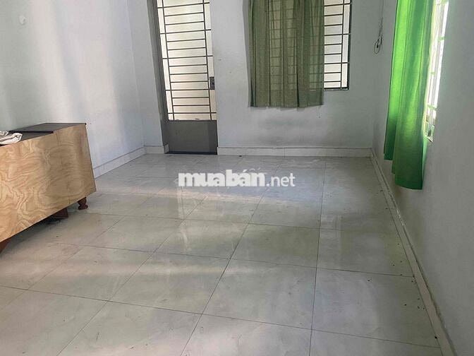 cho thuê nhà 3 x 10 đường Quang trung