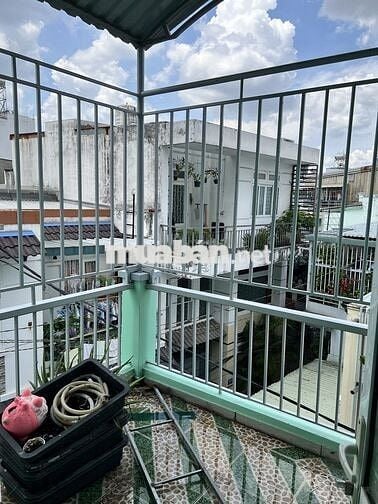 Cho Thuê Nhà Trần Văn Quang - Tân Bình 2 Phòng ngủ Tollet riêng