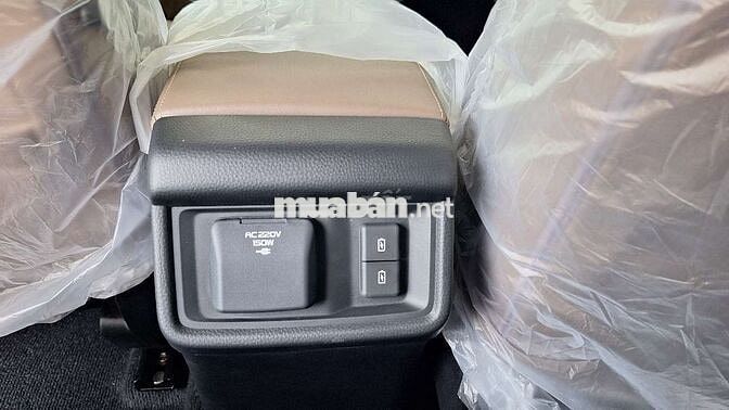 Isuzu Mu-X Prestige 7 chỗ Tự động máy dầu