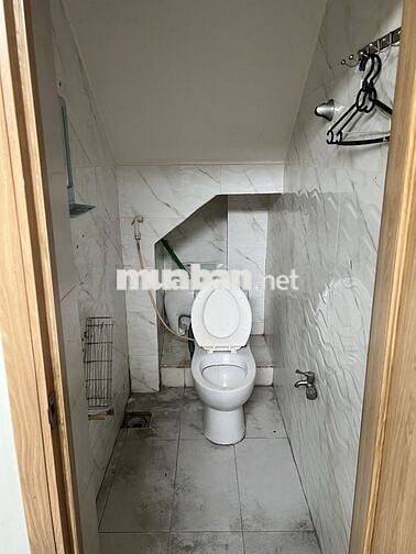 Cho Thuê Nhà Trần Văn Quang - Tân Bình 2 Phòng ngủ Tollet riêng
