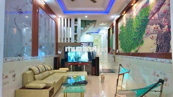 Chính chu chuyển chổ ở cần bán nhà ở Chợ Đông Hoà, sát Uỷ Ban Đông Hoà