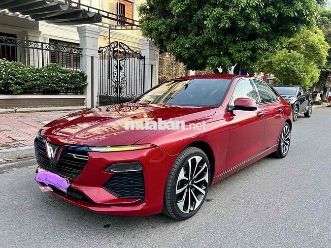 VinFast Lux A Base 2021 Đỏ 56000 km