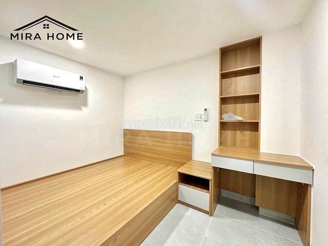 CHDV có Gác mặt Tiền Lâm Văn Bền ( ngay UFM )