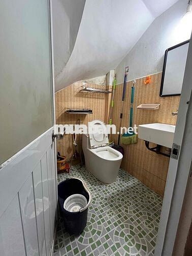 Cho thuê nhà hẻm 24 Nguyễn Nhược Thị/ 141 Lưu Hữu Phước