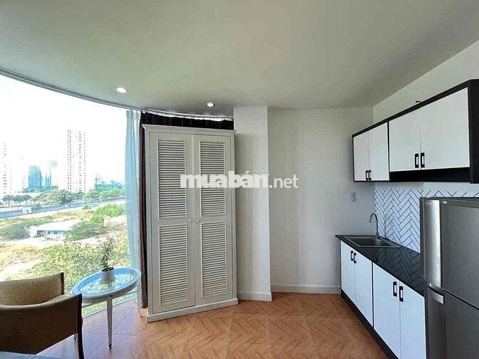 CHDV có Gác mặt Tiền Lâm Văn Bền ( ngay UFM )
