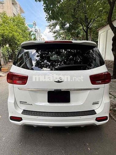 Kia Sedona 2019 Bản full , máy dầu màu Trắng