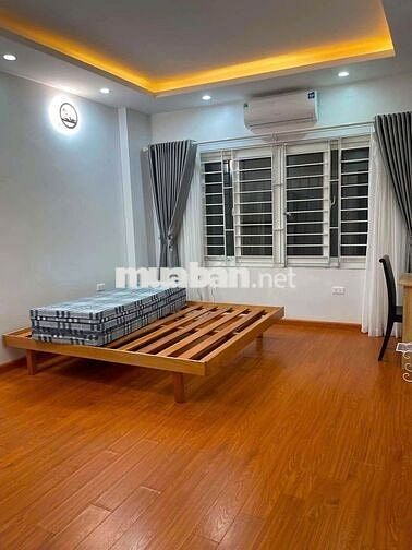 Chỉ 13 triệu – Nhà nguyên căn Cầu Giấy 4T 3PN, nội thất đẹp, Ở ngay.