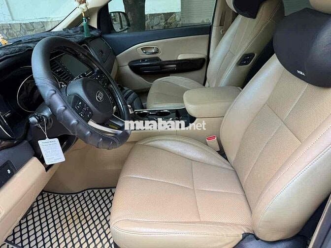 Kia Sedona 2019 Bản full , máy dầu màu Trắng