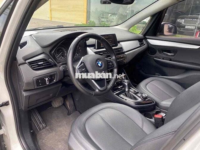 BMW 218i 2015 Xăng Tự động Trắng