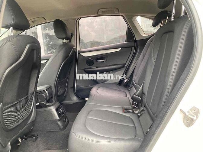 BMW 218i 2015 Xăng Tự động Trắng