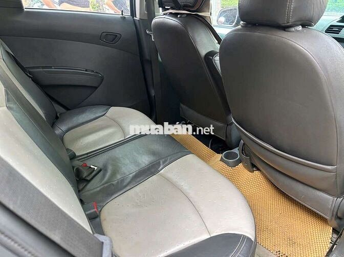 Chevrolet Spark 2024 Số tự động Xanh lá