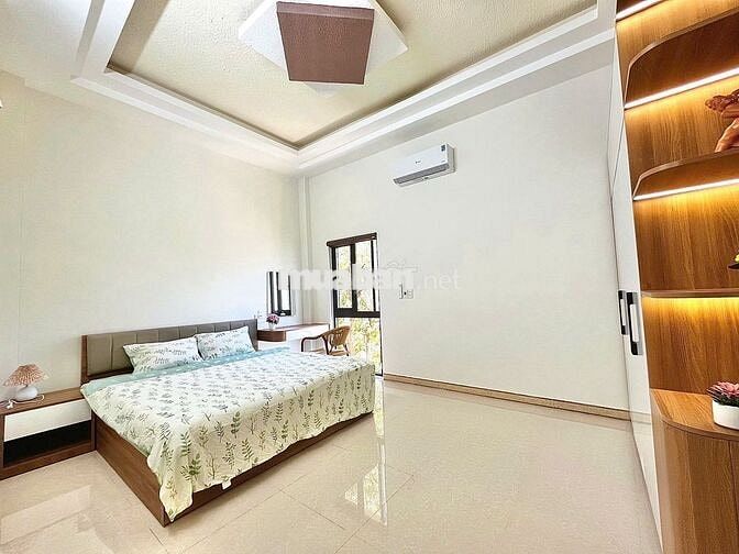 CHO THUÊ NHÀ ĐẸP 4 CĂN HỘ KHÉP KÍN PHẠM HỮU NHẬT, GẦN BIỂN SƠN THỦY