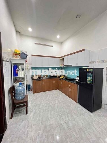 CHO THUÊ TOÀ NHÀ 3 TẦNG MẶT TIỀN LÊ VĂN HIẾN SÁT BÙI TÁ HÁN