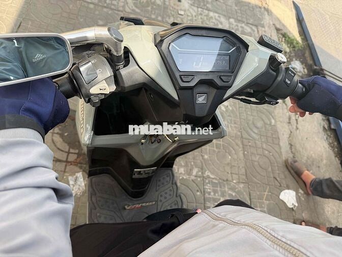 vario 150cc như hình màu xăm xi măng chính chủ