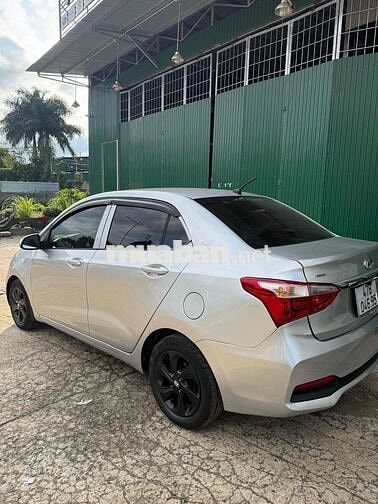 Hyundai i10 2018 Số sàn Bạc