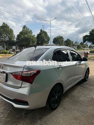 Hyundai i10 2018 Số sàn Bạc