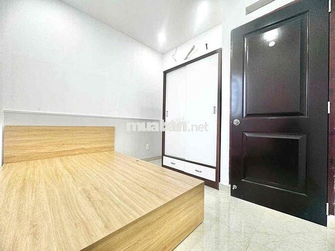 SIÊU PHẨM 2PN MỚI TOANH - CÓ THANG MÁY - BAN CÔNG - NGUYỄN XÍ