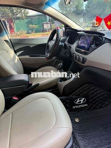 Hyundai i10 2018 Số sàn Bạc
