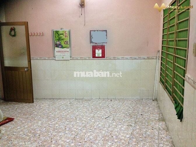 Còn 2 phòng lầu 1 ko nội thất ở 243A/58 Hoàng Diệu Q4