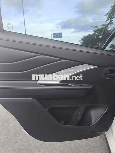 Mitsubishi Xpander Eco Trắng Số tự động