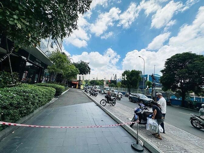 CHO THUÊ SHOPHOUSE MT PHỔ QUANG P2 TÂN BÌNH GIÁP PHÚ NHUẬN BÌNH THẠNH